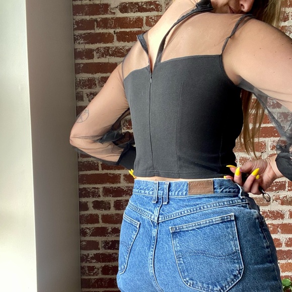 Shein black top with sheer sleeves - Picture 3 of 6